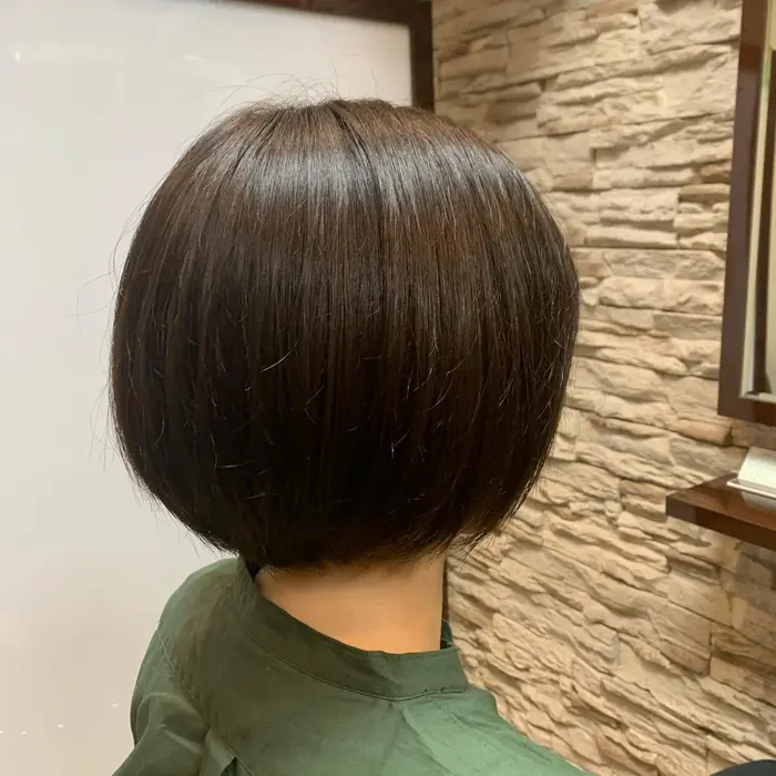 ショートボブで毛先軽く楽なスタイルです ビューティいそべ所属 武者 ゆりかのヘアカタログ 20200928140618 ミニモ