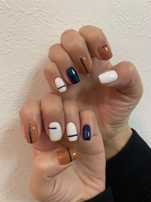 12nail所属 大塚 彩沙のネイルデザイン ミニモ