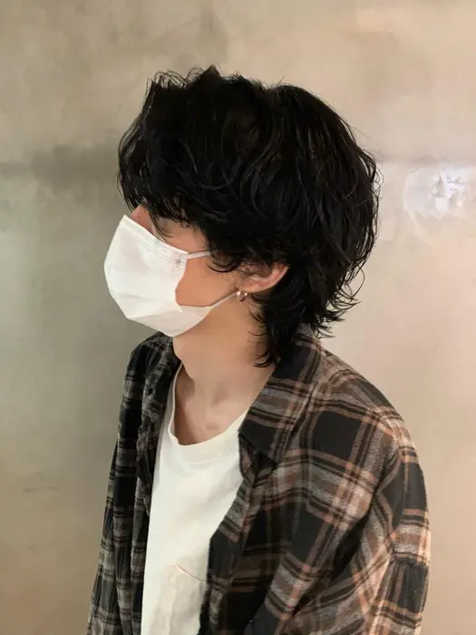 ミディアムレングスのメンズもかっこよくします Dumbo所属 お洒落ナチュラル よーすけのヘアカタログ ミニモ