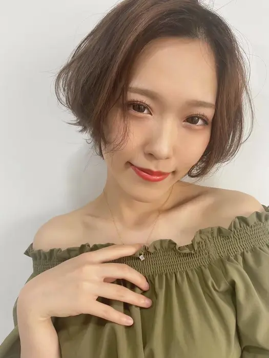 デザインカラーはルービックにお任せ トレンド似合わせ骨格 全てを 考え抜いて作るデザインはルー ルービック天王寺所属 ルービック 天王寺 のヘアカタログ ミニモ