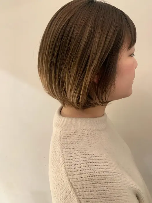 柔らかい丸みボブ まとまりもよくブローで決まるふんわりボブです Neolive Quattro所属 新規指名率no1 愛されヘア辻あやか のヘアカタログ ミニモ