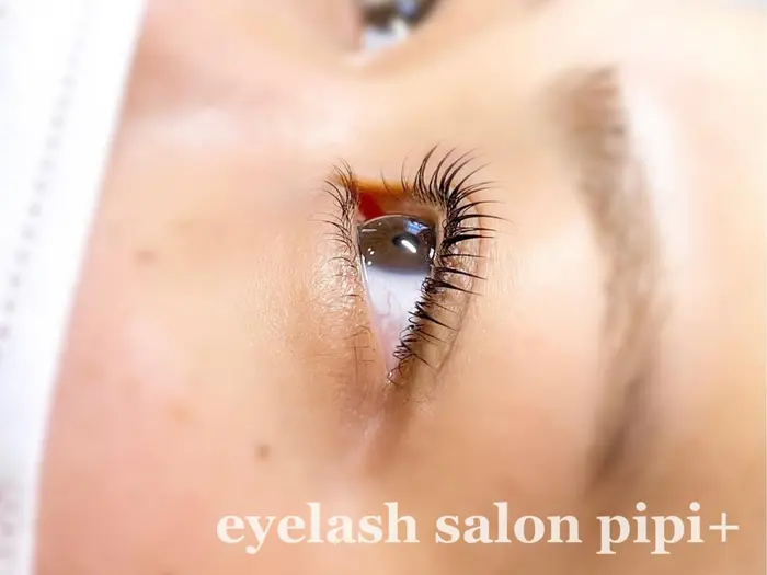 上下パリジェンヌラッシュリフト まつ毛パーマ Eyelash Salon Pipi 黒崎駅前店所属 Pipi 黒崎駅前店のマツエク デザイン ミニモ