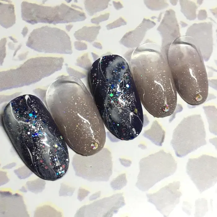 流行りのマグネットジェル入荷しております 冬の星空をイメージしたギャラクシーネイル Me Nail 蒲田所属 Me Nailのネイルデザイン ミニモ 流行りのマグネットジェル入荷しております 冬の星空をイメージしたギャラクシーネイル Me Nail 蒲田所属 Me Nailのネイルデザイン ミニモ
