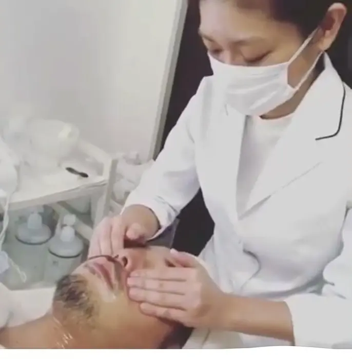 気持ちイイ いただきました 小顔マッサージ こんな方にオススメです 小顔になりたい方 A Beauty所属 A Beauty 男女共にご利用可のエステ リラクカタログ ミニモ