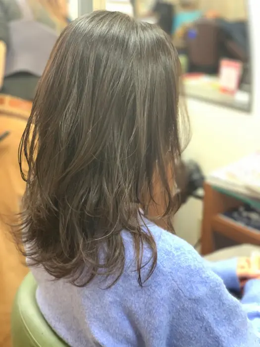 ハイレイヤースタイル March Merry所属 村上 琴音のヘアカタログ ミニモ