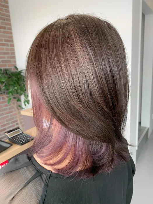 白髪ぼかしハイライト インナーラベンダー Apsee 明石店所属 下鍋 実由のヘアカタログ ミニモ