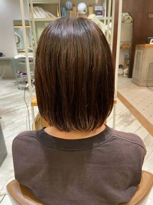 スタイリング時間短縮 ボブで内巻きパーマ 乾かしただけで簡単に内巻きにまとまる 低ダメー Circus By Beautrium青山所属 伊藤 龍之介のヘアカタログ ミニモ