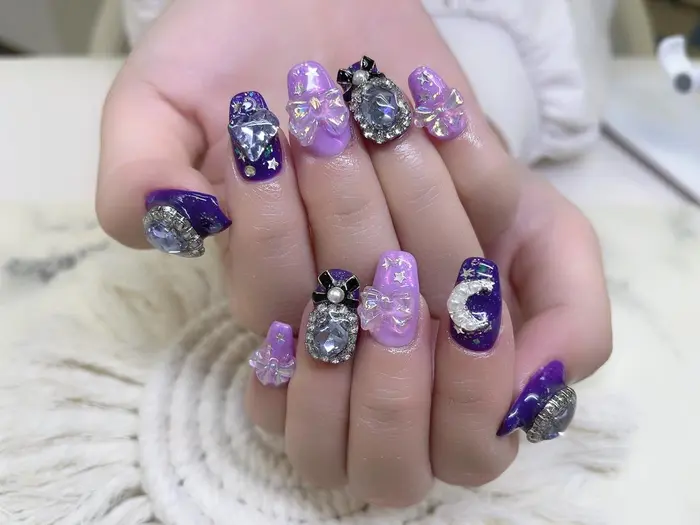 パーツ追加有り Rainbow Nailsaion所属 薔薇 高田馬場店のネイルデザイン ミニモ