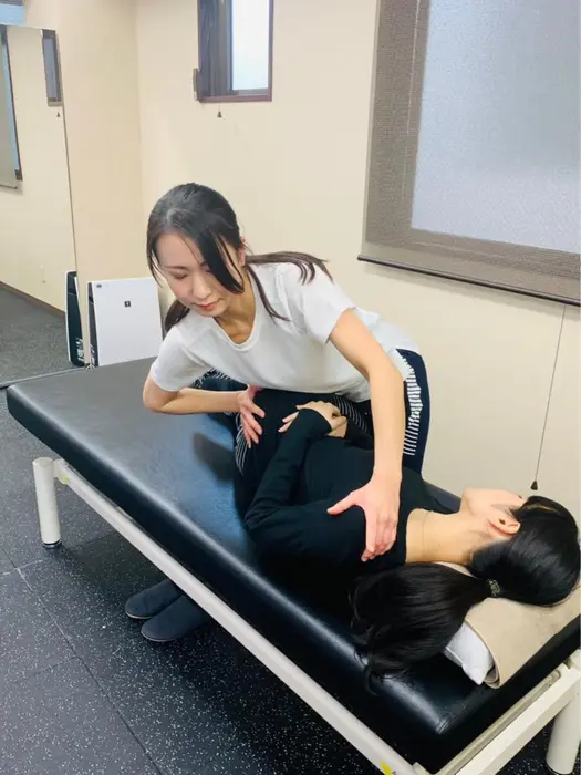 Any Body Tokyo所属 動作から変える 美容整体 高橋悦子のエステ リラクカタログ ミニモ