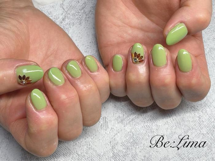 ストーン別途 ジェルネイル ネイルデザイン ネイルアート ネイル 滋賀ネイル 滋賀県ネイルサ Be Lima所属 Nail Salon Be Limaのネイルデザイン ミニモ