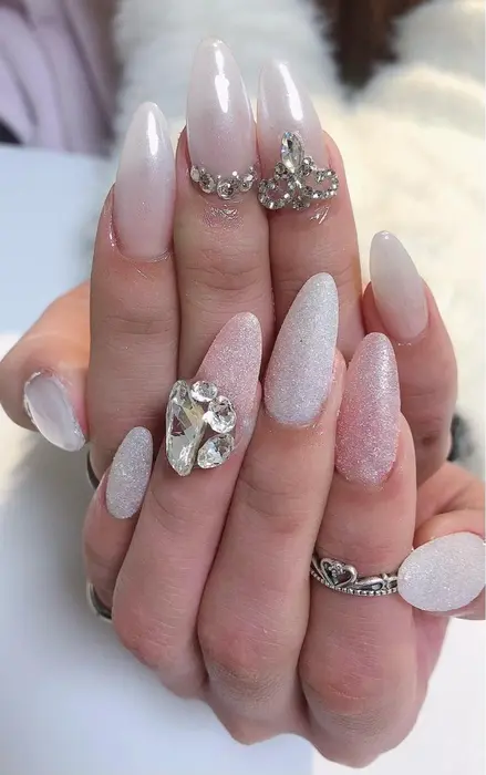 追加有 シュガーネイルは季節問わず取り入れていただけるデザインです Nail Salon Ef所属 M Tomoのネイル デザイン ミニモ 追加有 シュガーネイルは季節問わず取り入れていただけるデザインです Nail Salon Ef所属 M Tomoのネイル デザイン ミニモ