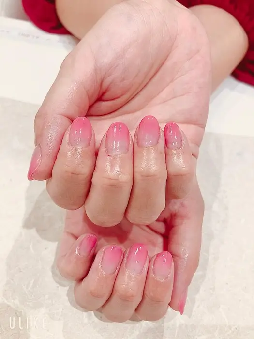 グラデーションネイル Branc秋田中通店所属 藤本 りかのネイルデザイン ミニモ