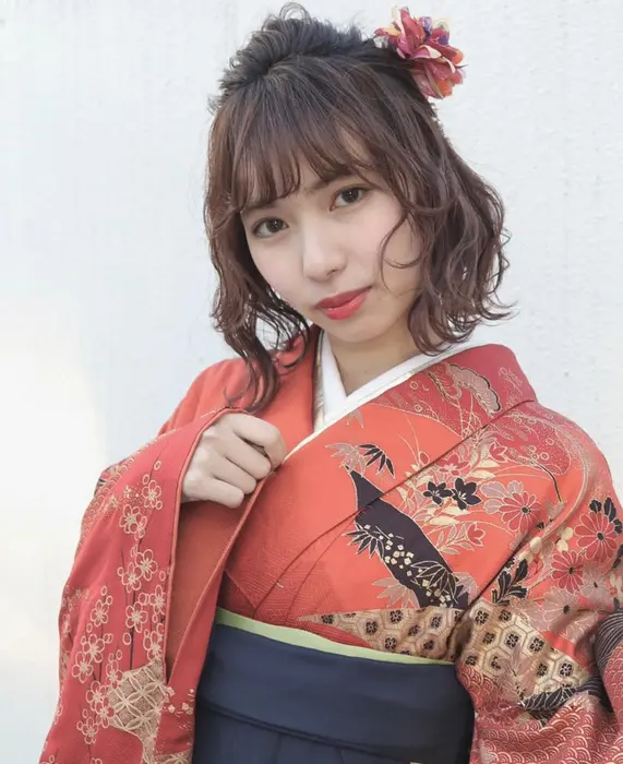 卒業式ヘアセット 袴着付け受付スタートしております メイク アイメイクのみ 14 300 Neolive Sign 大森店所属 加美山 紗英のマツエクデザイン ミニモ