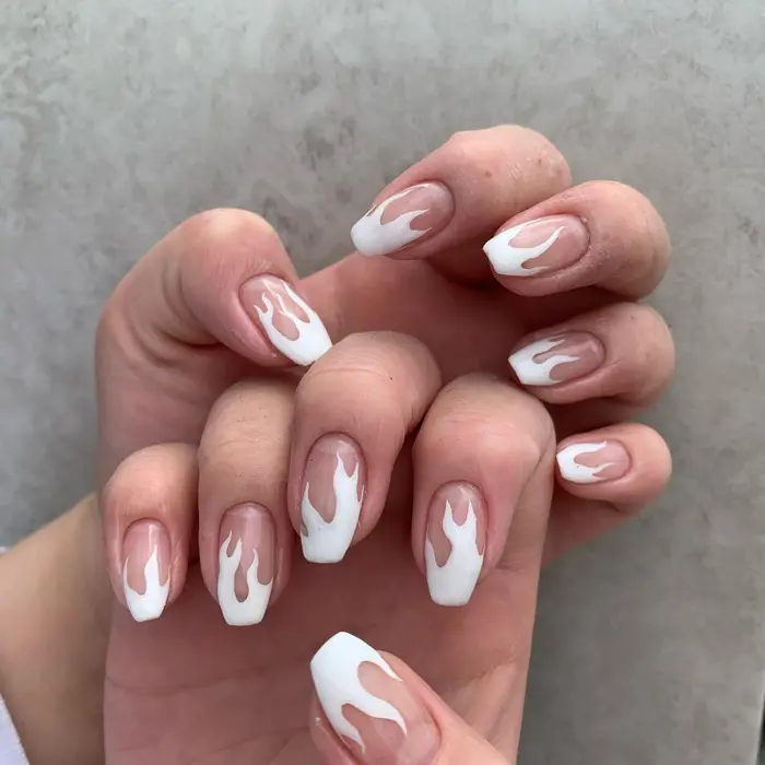 ファイヤーネイル Neolive An所属 Neolivean 春風のネイルデザイン ミニモ