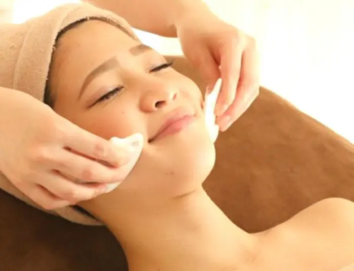 かっさフェイシャルでスッキリ小顔に 経絡リンパ かっさ専門 Belle所属 経絡リンパ かっさ 専門 Belleのヘアカタログ ミニモ