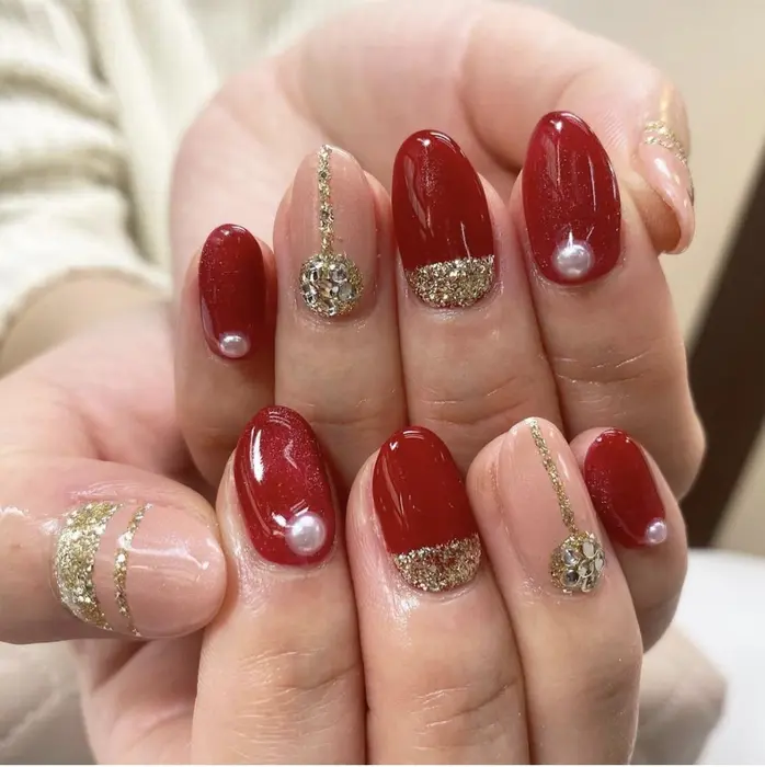 赤ネイル 上品ネイル Fastnail Plus 大宮店所属 Fastnail Plus 大宮店のネイル デザイン ミニモ