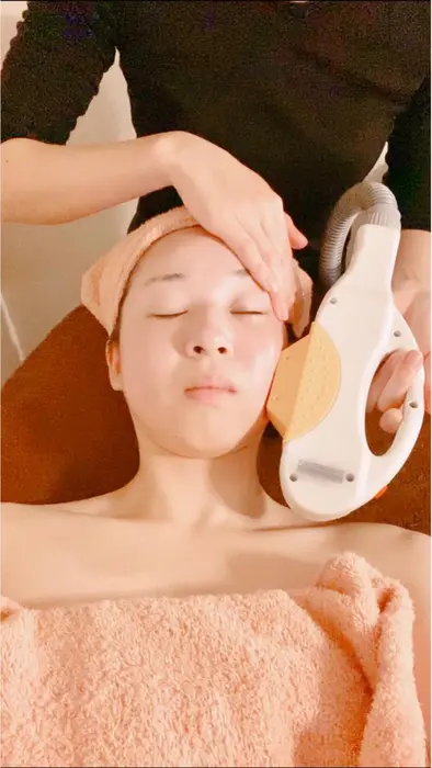 最新 フォトフェイシャルでケアしたながら脱毛も 口コミランキング1位受賞小顔職人サロン Lana Moana 所属 京の小顔職人 ラナモアナのエステ リラクカタログ ミニモ