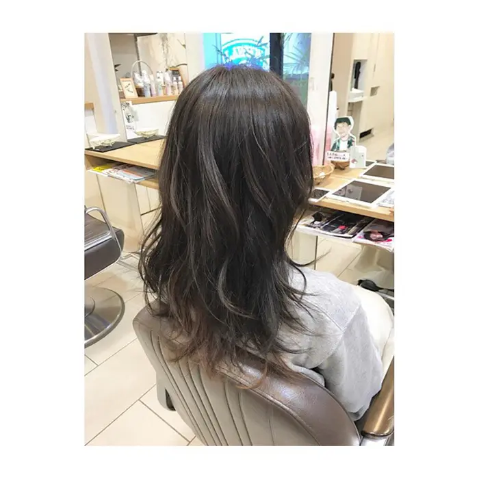 インナーカラー メロウライム Hair Resort The Aman Girl所属 オグラ タカヒロのヘア カタログ ミニモ