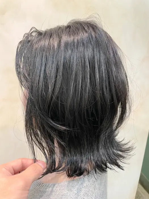 外ハネレイヤーボブ ダークアッシュ Flow所属 岩本 大樹のヘアカタログ ミニモ