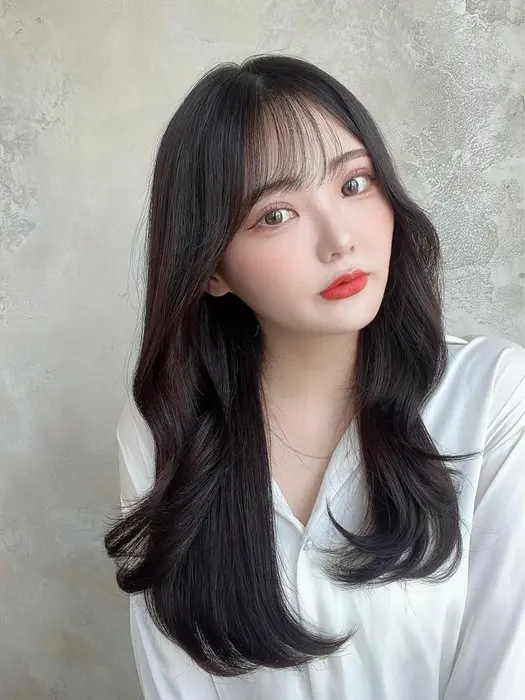 韓国風ヘア髪質改善 ロング セミロング 髪質改善 くびれヘア くびれ巻き シー Afloat Ruvua所属 韓国風ヘア 2way前髪 神田のヘアカタログ ミニモ