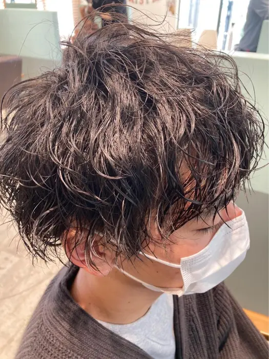 スパイラルパーマ Hiar Works Bona 前橋店所属 低ダメージブリーチ 近藤馨郁のヘアカタログ ミニモ