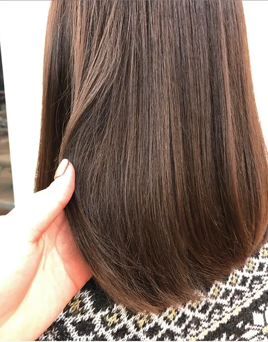 黒染めしたけど 明るくしたい 髪へのダメージを最小限に抑えトーンupさせていただきました Blume Costa所属 山本 もえぎのヘアカタログ ミニモ