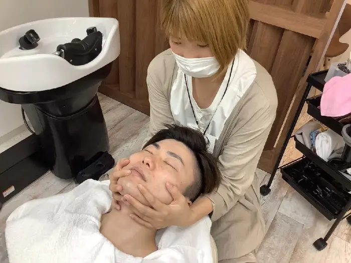 メンズエステ メンズエステ Men Sエステ フェイシャル エステ 小顔 Cut Beauty Moon所属 Ka Yokoのエステ リラクカタログ ミニモ