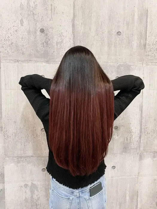 濃いめのピンクベージュでグラデーションカラー 扉gate所属 戸田 希緒菜のヘアカタログ ミニモ