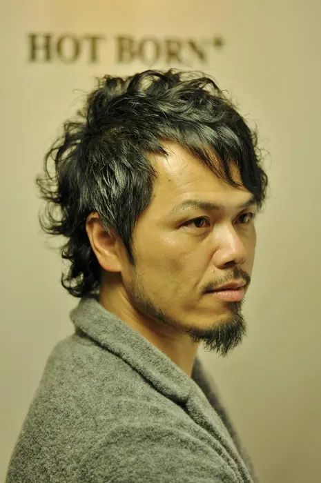 パーマアシメ Hot Born East所属 伊藤 貴一のヘアカタログ ミニモ