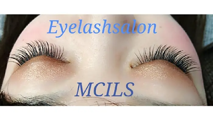 140本コース Eyelash Mcils所属 芳賀 恵のマツエクデザイン ミニモ