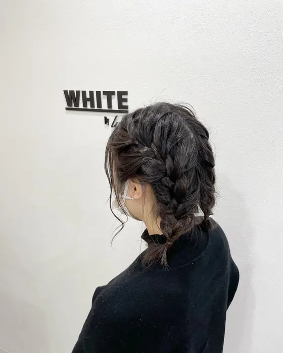 ツインテール編み込みアレンジ White所属 アンダーバーホワイト 西宮 By Luceのヘアカタログ ミニモ ツインテール編み込みアレンジ White所属 アンダーバーホワイト 西宮 By Luceのヘアカタログ ミニモ