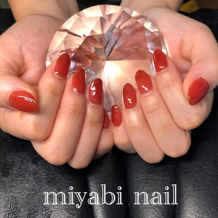 秋らしいクリア系ブラウン ワンカラー ブラウンネイル 大人ネイル ワンカラー 2900円 自宅サロン Miyabi Nail所属 Miyabi Nail 桂川駅近くのネイルデザイン ミニモ