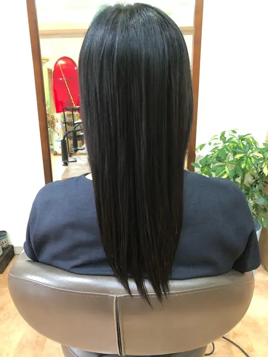 髪の毛をおろしていてもハネない 髪を束ねても楽なスタイルです こちらのスタイルは動きを出すより Beach Town所属 菊池 正志のヘアカタログ ミニモ