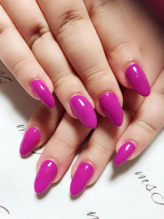 ネイル 丸フレンチネイル カラグラ Olネイル Nailsalon ツヤ感 クリアネイル Mskei Nail所属 Mskeinail の ネイルデザイン ミニモ