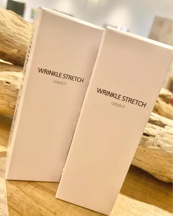 細かいシワ シミ ニキビ跡に お肌のトーンアップに効くお顔の美容液 浸水海洋水が主 Mist所属 Mist Moenaのマツエクデザイン ミニモ