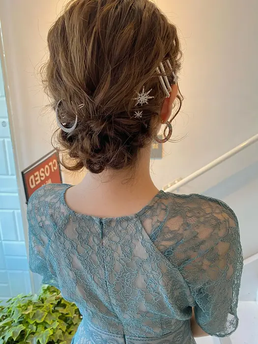 ボブアレンジ ボブスタイル ヘアセット 結婚式ヘア パーティセット アップスタイル Ito所属 みやけひな H Ina Co のヘア カタログ ミニモ