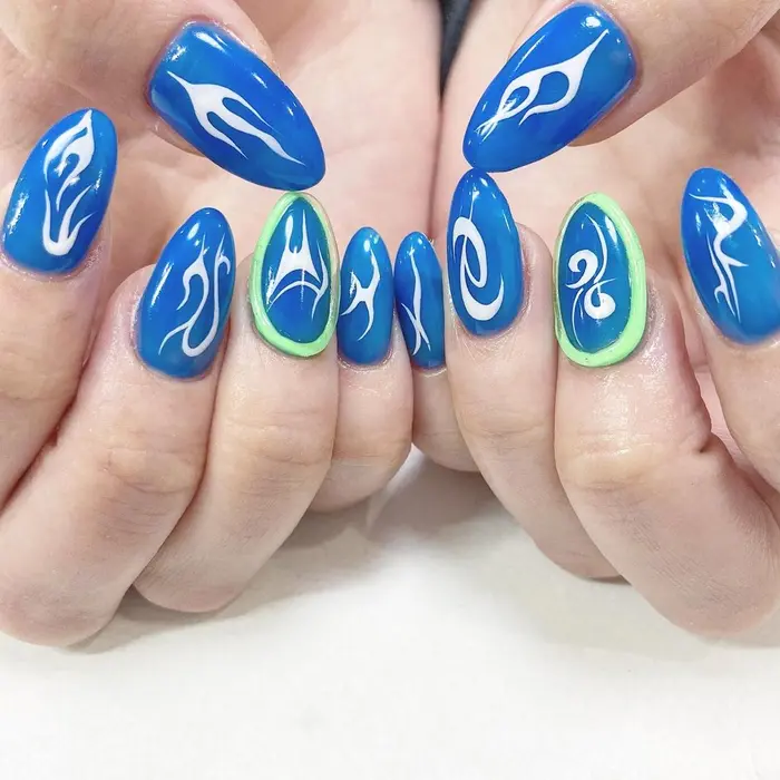 Kpopアイドルネイル Minami Nail所属 Haruka のネイルデザイン ミニモ