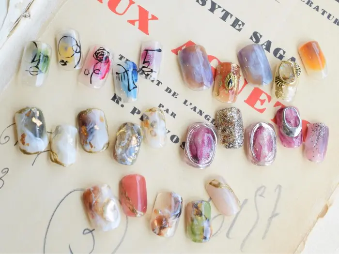 9 10月kコース 5000円 オフ フットは別途料金 カラー 配置の変更 ライフスタイルに合 Pairing Nail Eyelash所属 Pairing Sa Yaのネイルデザイン 20200901022809 ミニモ