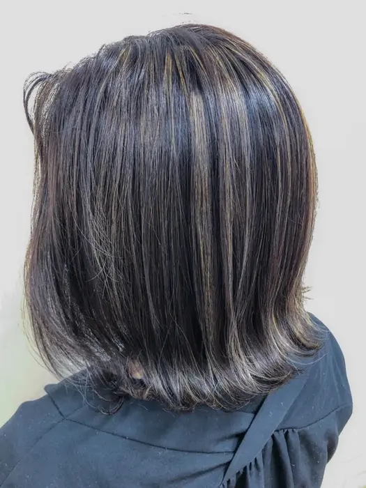 ハイライトカラー Nao C Tres富雄店 富雄川沿いカインズホーム敷地内 所属 店長 村田和弥のヘアカタログ ミニモ