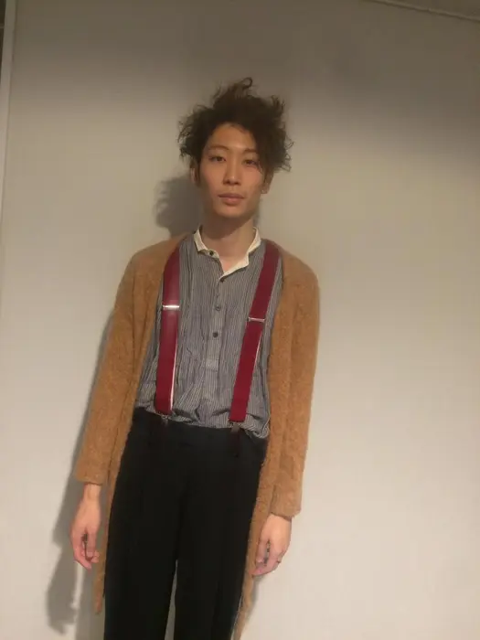 坂口健太郎風 W Neolive Ginza 銀座店 ヘア 所属 ニュアンスパーマ おおや ともみのヘア カタログ ミニモ