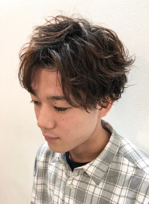 吉田オリジナル プレインパーマスタイル スパイラルパーマをmixして 全体に強く巻く所 巻かな レギャルソン仙台駅前店所属 Men Sパーマ 吉田幸平のヘアカタログ ミニモ 吉田オリジナル プレインパーマスタイル スパイラルパーマをmixして 全体に強く巻く所 巻かな レギャルソン仙台駅前店所属 Men Sパーマ 吉田幸平のヘアカタログ ミニモ