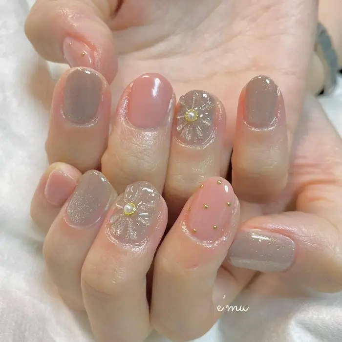 フラワーネイル ぷっくりフラワー 春ネイル Private Nail Salon E Mu所属 Nail Salon E Muのネイル デザイン ミニモ