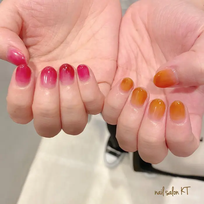 連続でキャラメル色 した日 ボルドーのグラデーションの ニュアンス感良き カラー Nailsalon Kt所属 Nailist Hiromiの ネイルデザイン ミニモ