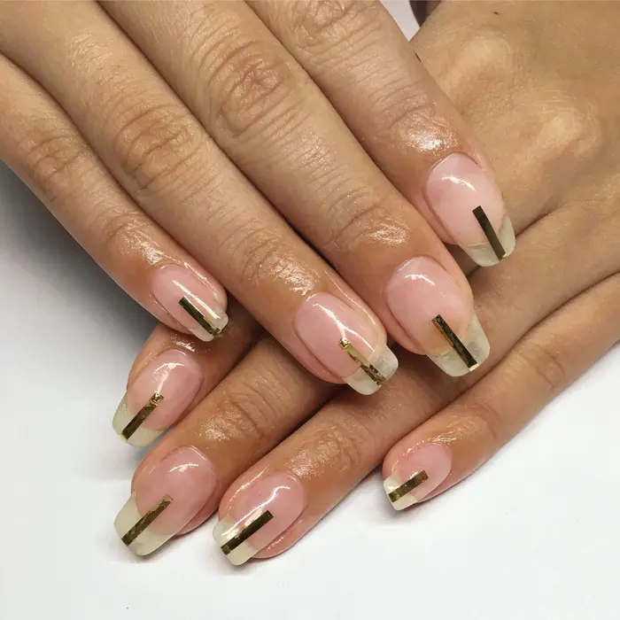 ゴールドテープネイル Kaori Nail所属 Kaori Nailのネイルデザイン ミニモ