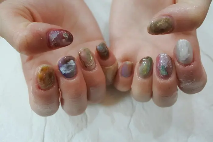 バラバラネイル オルガヘアー所属 オルガヘアー ルシードのネイルデザイン ミニモ