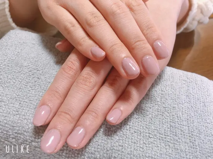 ハンドジェルネイル シンプルネイルワンカラー 4 400円 3 300円 オフなし De I M盛岡所属 鬼柳 愁子のエステ リラクカタログ ミニモ