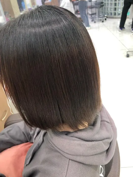 コスメだけでもこの艶 縮毛矯正するには そんなに癖は気にならないしな というあなた 艶 Ash 下北沢所属 中上彩花 縮毛矯正 髪質改善のヘアカタログ ミニモ