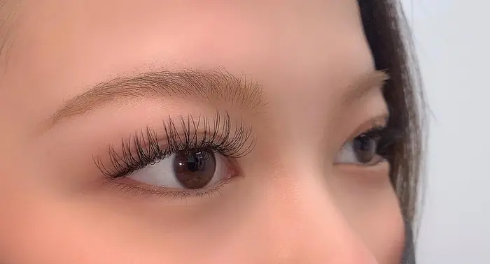 Dカール13mm Rosso Hair Spa 谷塚店所属 Rosso谷塚店 マユのマツエクデザイン ミニモ