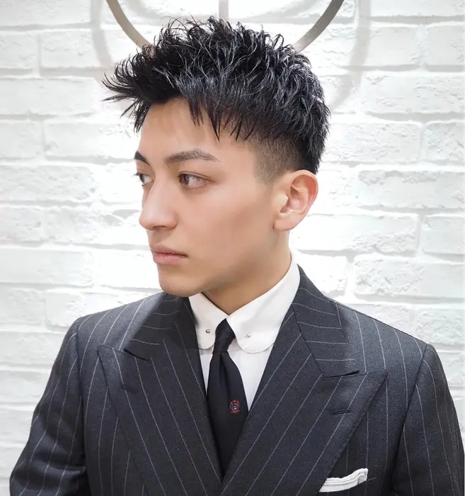 ビジネス スウィングアップバングショート ヨシザワ インク プレミアム横浜 桜木町店所属 久住 浩文のヘアカタログ ミニモ