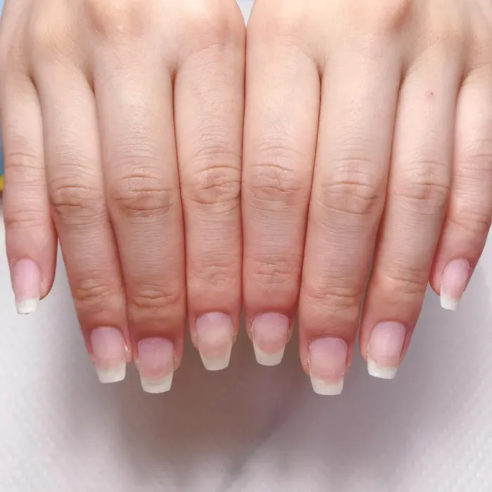 深爪さんもここまでのばせます Meltybunnynail所属 長さ出しスカルプ 高評価店naoのネイルデザイン ミニモ